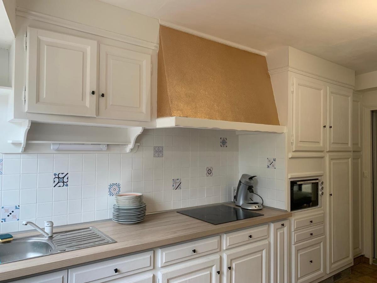Appartement Rdc 9 Personnes, 2 Chambres, Wifi, Proche Du Centre Ла-Бурбуль Екстер'єр фото